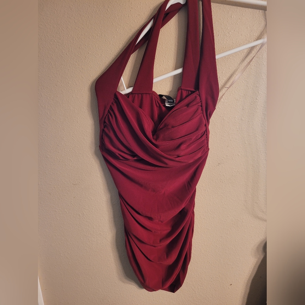 Womens Criss Cross Halter Top